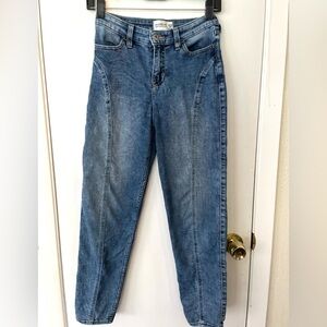Abercrombie Kids Mini Mom Jeans High Rise in Dark Blue
